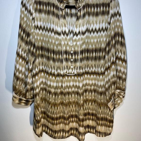 Ladies summer blouse - Picture 3 of 6